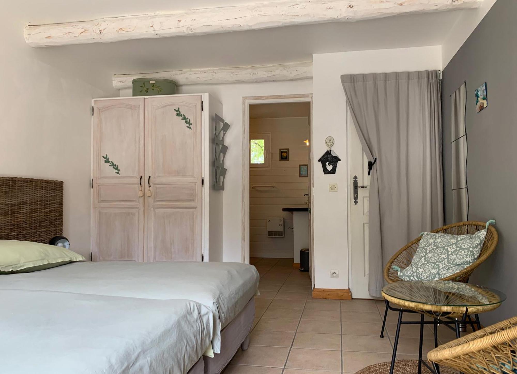 Pierres-Blanches Hotel Венаск Екстериор снимка